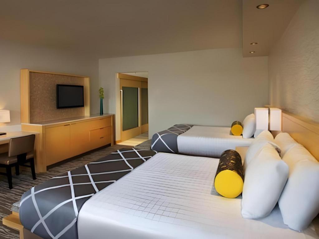 Disney'S Contemporary Resort Λίμνη Μπουένα Βίστα Εξωτερικό φωτογραφία
