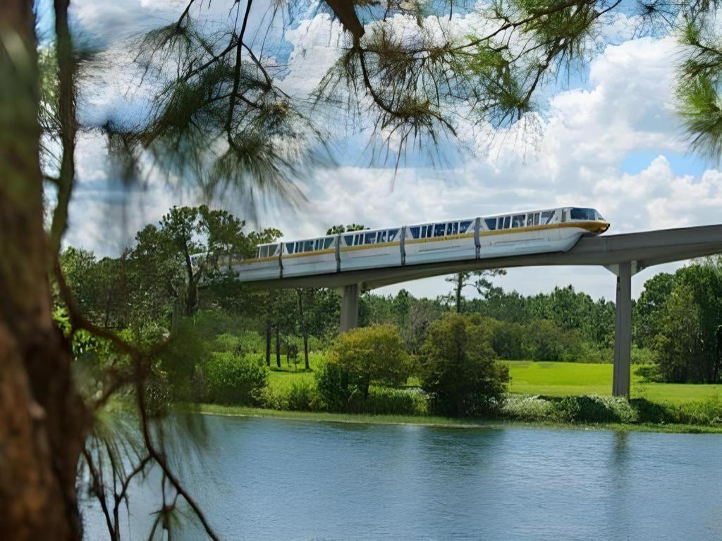 Disney'S Contemporary Resort Λίμνη Μπουένα Βίστα Εξωτερικό φωτογραφία